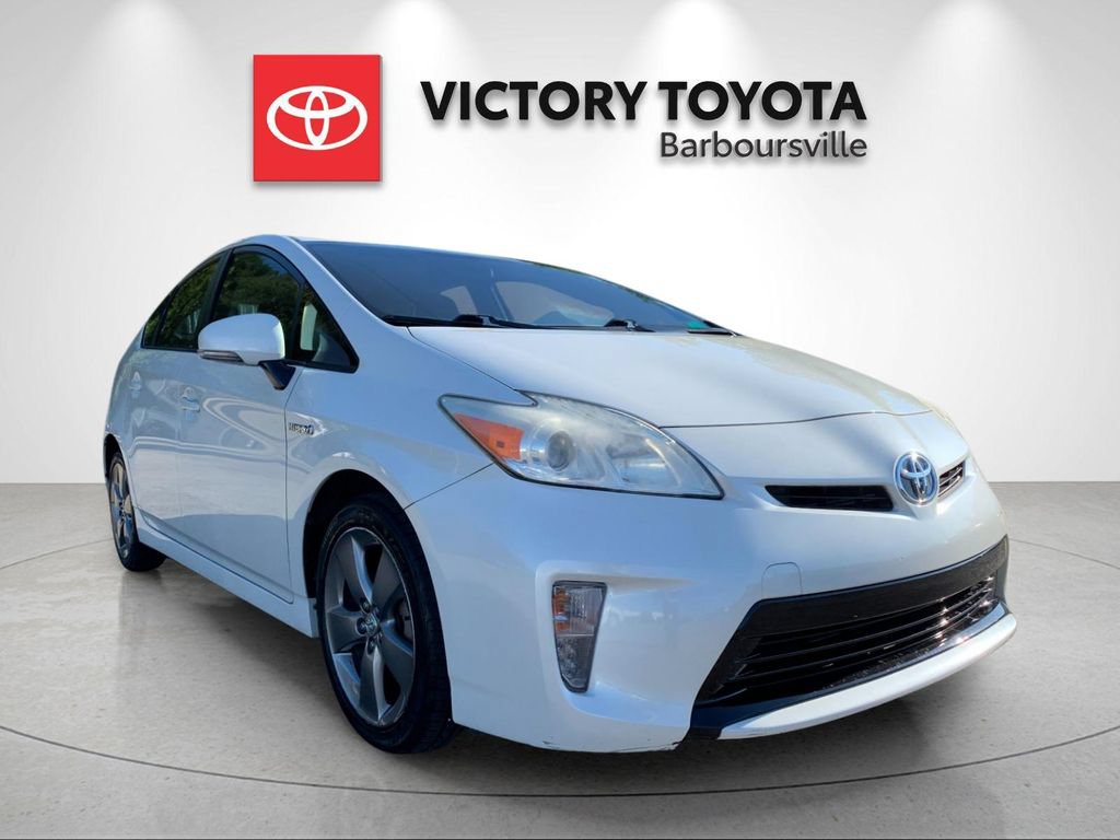 Used 2015 Toyota Prius Persona Series FWD image 5