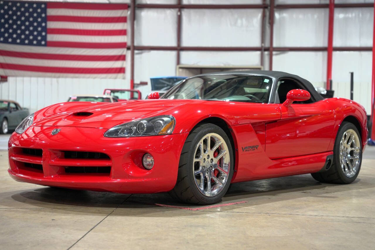 Used 2004 Dodge Viper SRT-10 RWD image 18