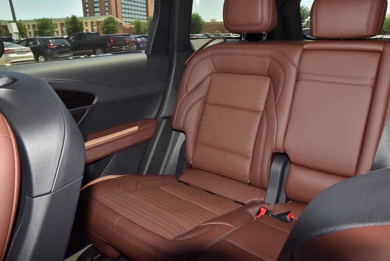 New 2026 Lincoln Nautilus Reserve AWD/4WD image 26