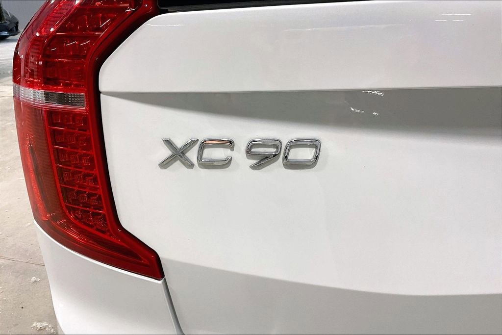 Used 2020 Volvo XC90 T5 Momentum AWD/4WD image 24