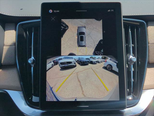 New 2026 Volvo XC90 T8 Ultra w/ Protection Package AWD/4WD image 9