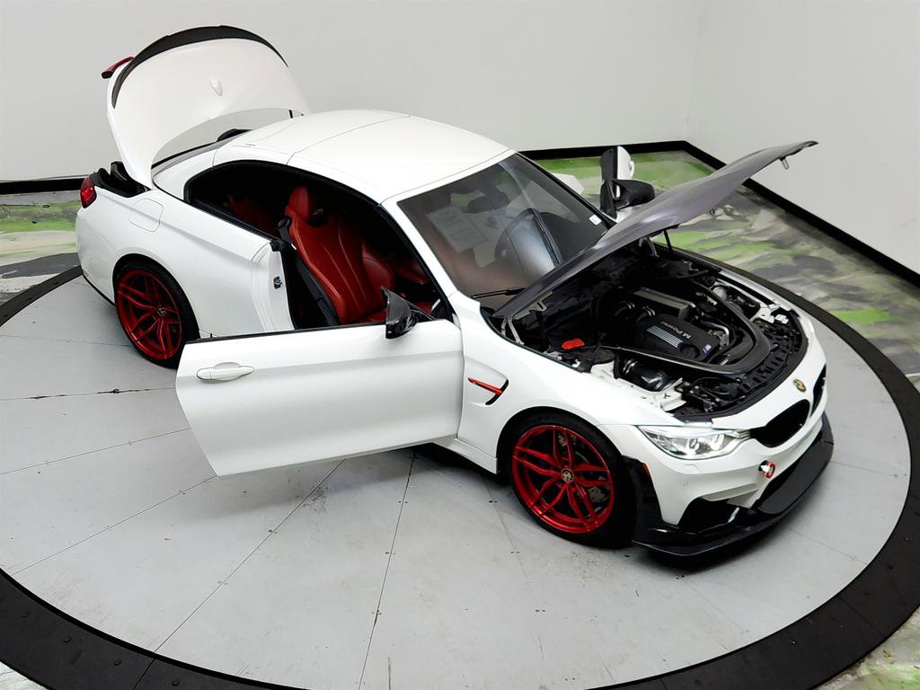 Used 2016 BMW M4 Convertible RWD image 33