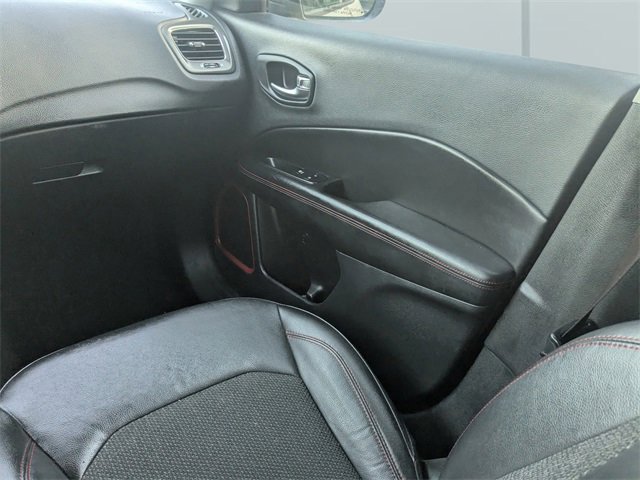 Used 2021 Jeep Compass Trailhawk image 17