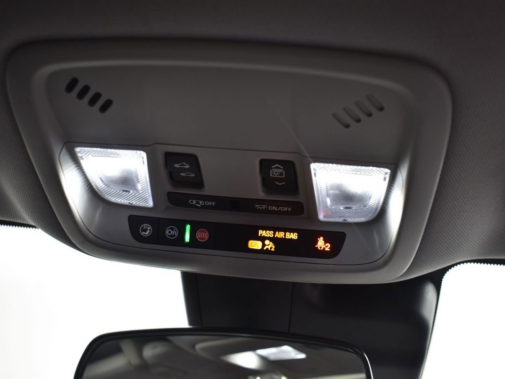 Used 2024 Chevrolet Malibu LT image 25