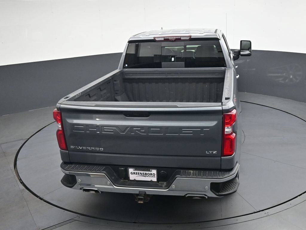 Used 2021 Chevrolet Silverado 1500 LTZ w/ LTZ Premium Package AWD/4WD image 31