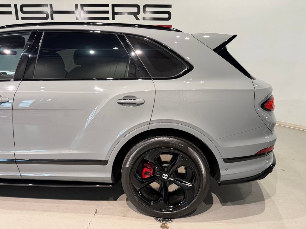Used 2022 Bentley Bentayga AWD/4WD image 6