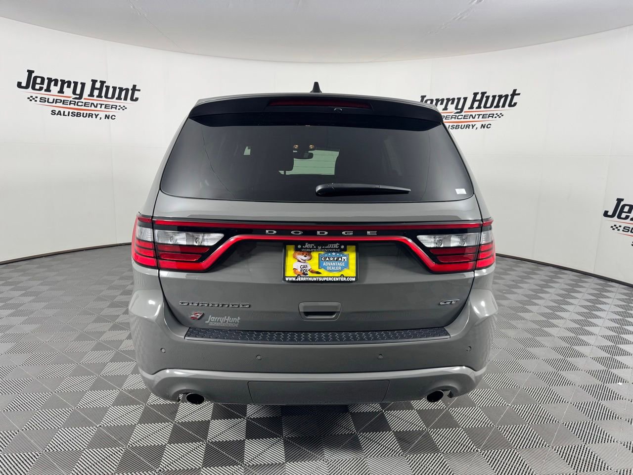 Used 2025 Dodge Durango GT AWD/4WD image 7