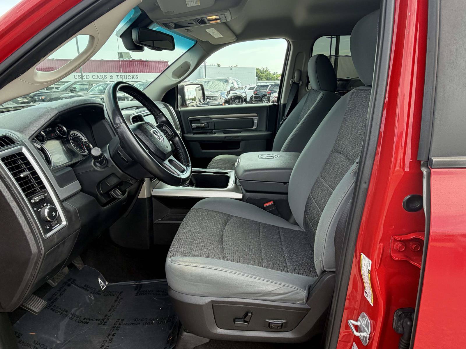 Used 2016 RAM 1500 Big Horn AWD/4WD image 25