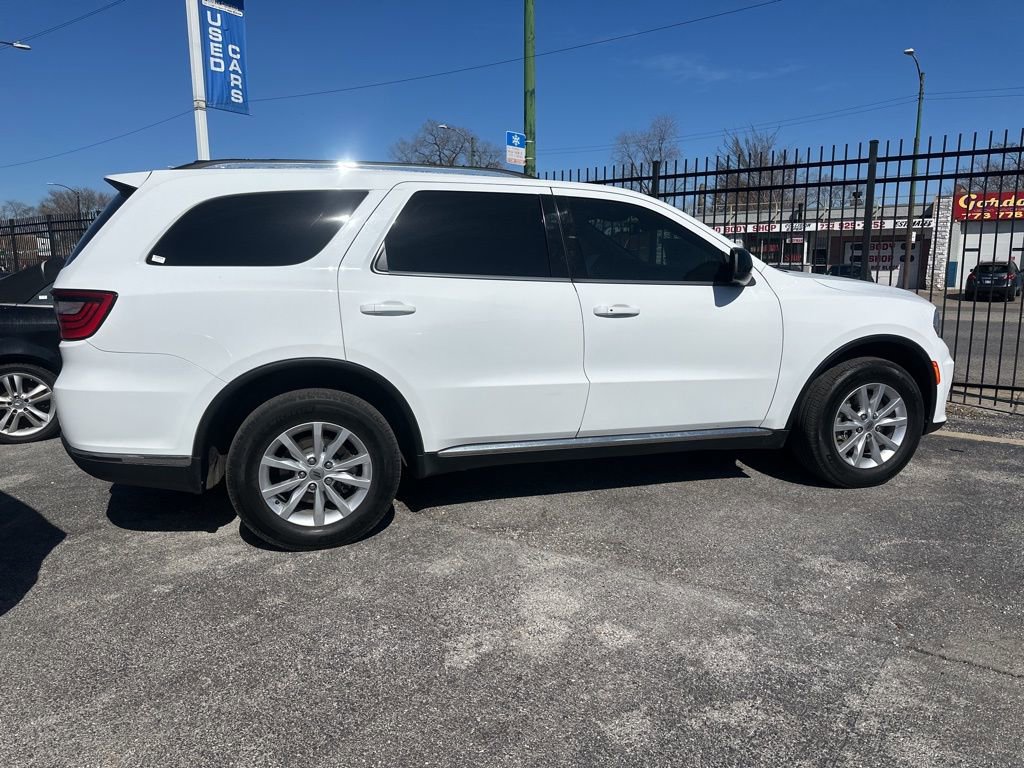 Used 2023 Dodge Durango SXT Launch Edition image 2