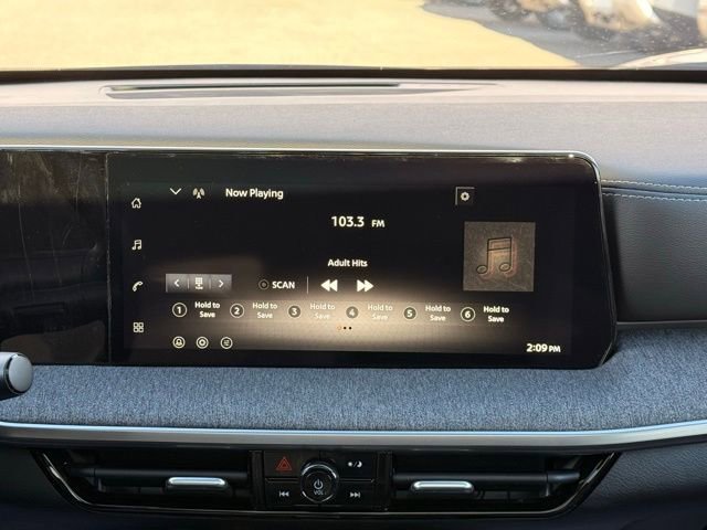 New 2026 Nissan Kicks SV w/ SV Premium Package AWD/4WD image 24