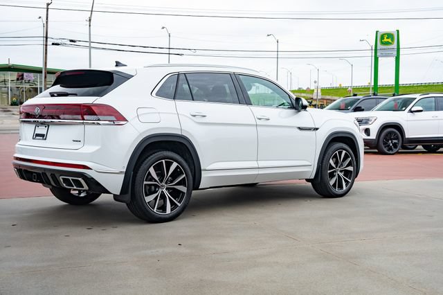 New 2026 Volkswagen Atlas Cross Sport SEL Premium R-Line AWD/4WD image 6