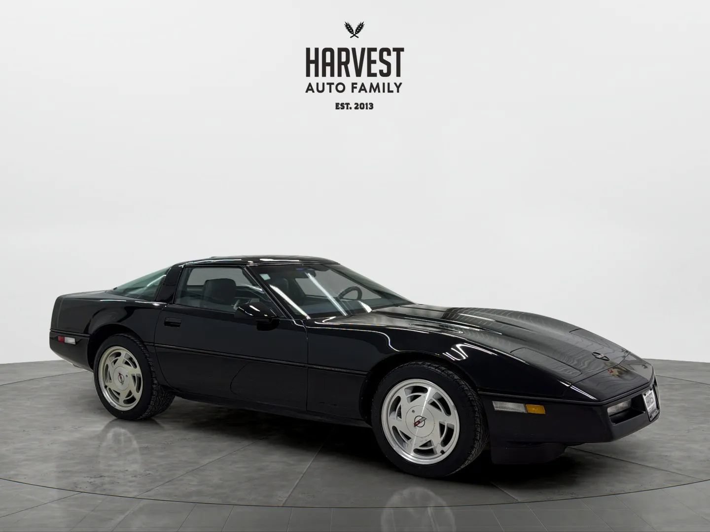 Used 1989 Chevrolet Corvette Coupe RWD image 11