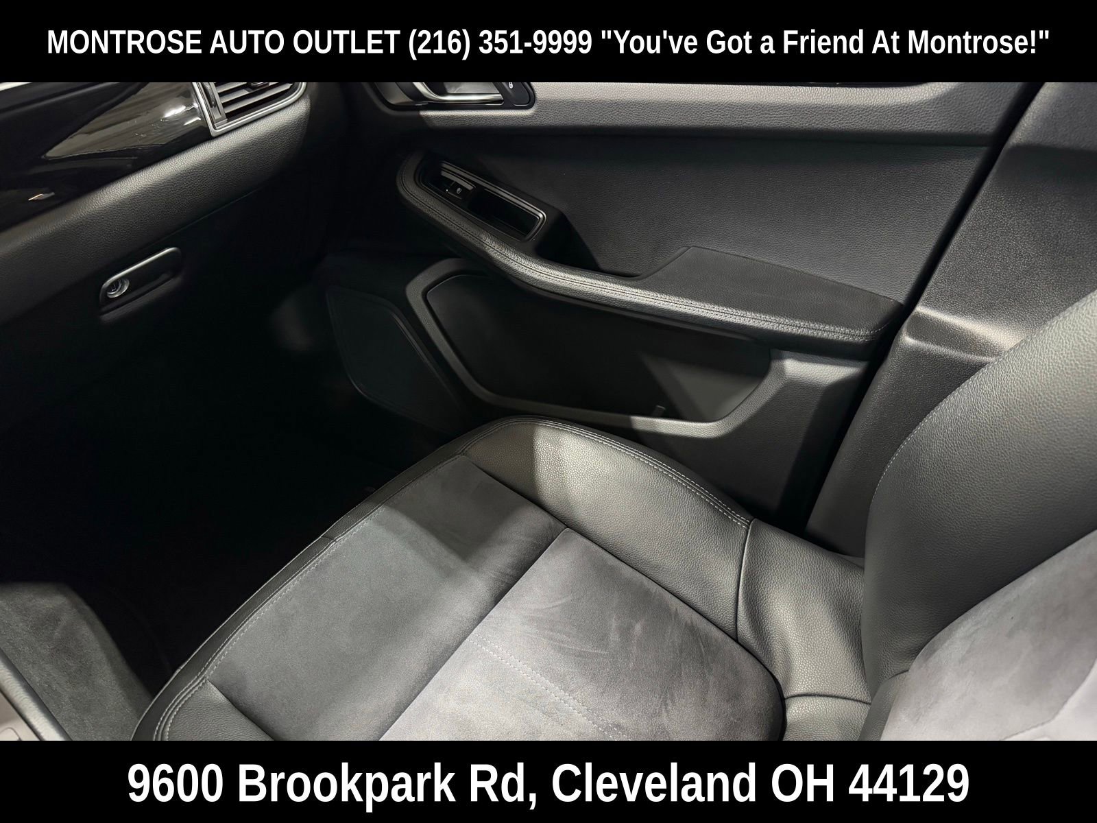 Used 2017 Porsche Macan image 42