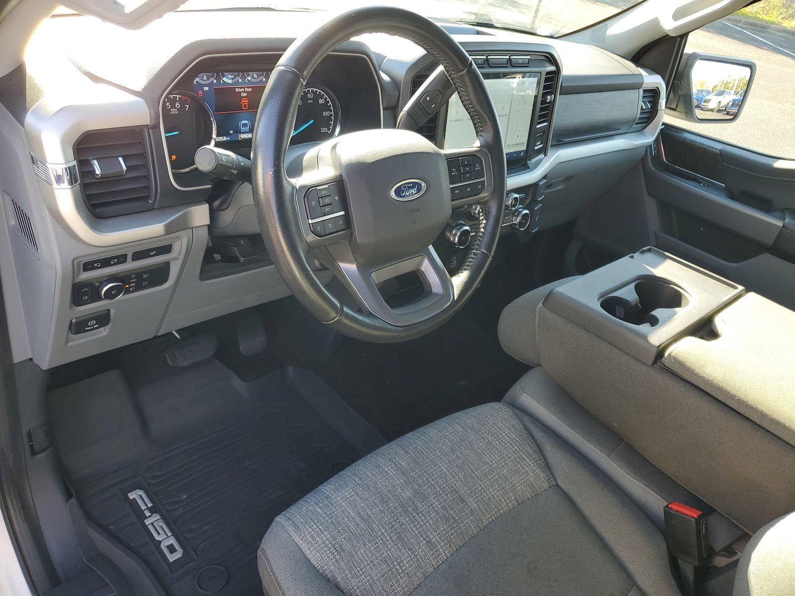 Used 2022 Ford F150 XLT w/ Equipment Group 302A High image 6