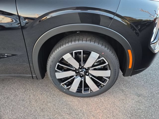 New 2026 Mitsubishi Outlander SEL FWD image 10