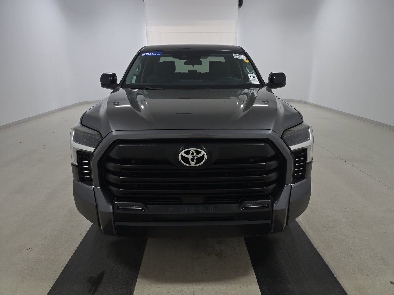 Used 2022 Toyota Tundra SR5 image 2