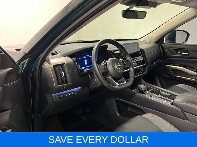 Used 2024 Nissan Pathfinder Platinum w/ Cargo Package FWD image 17