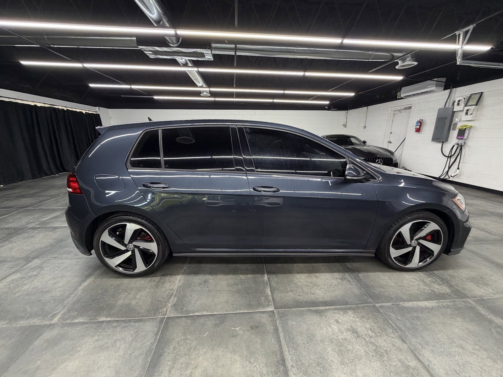 Used 2019 Volkswagen GTI SE w/ SE Experience Package image 8