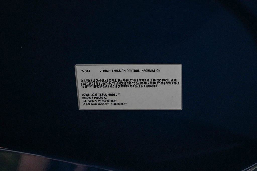 Used 2023 Tesla Model Y Long Range image 25