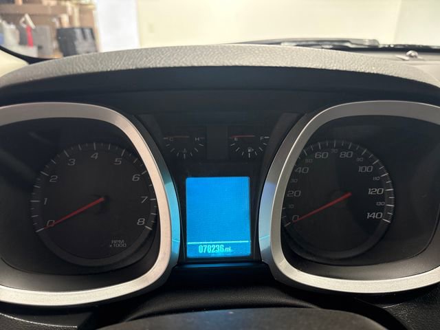 Used 2015 Chevrolet Equinox LT w/ Chrome Appearance Package image 31