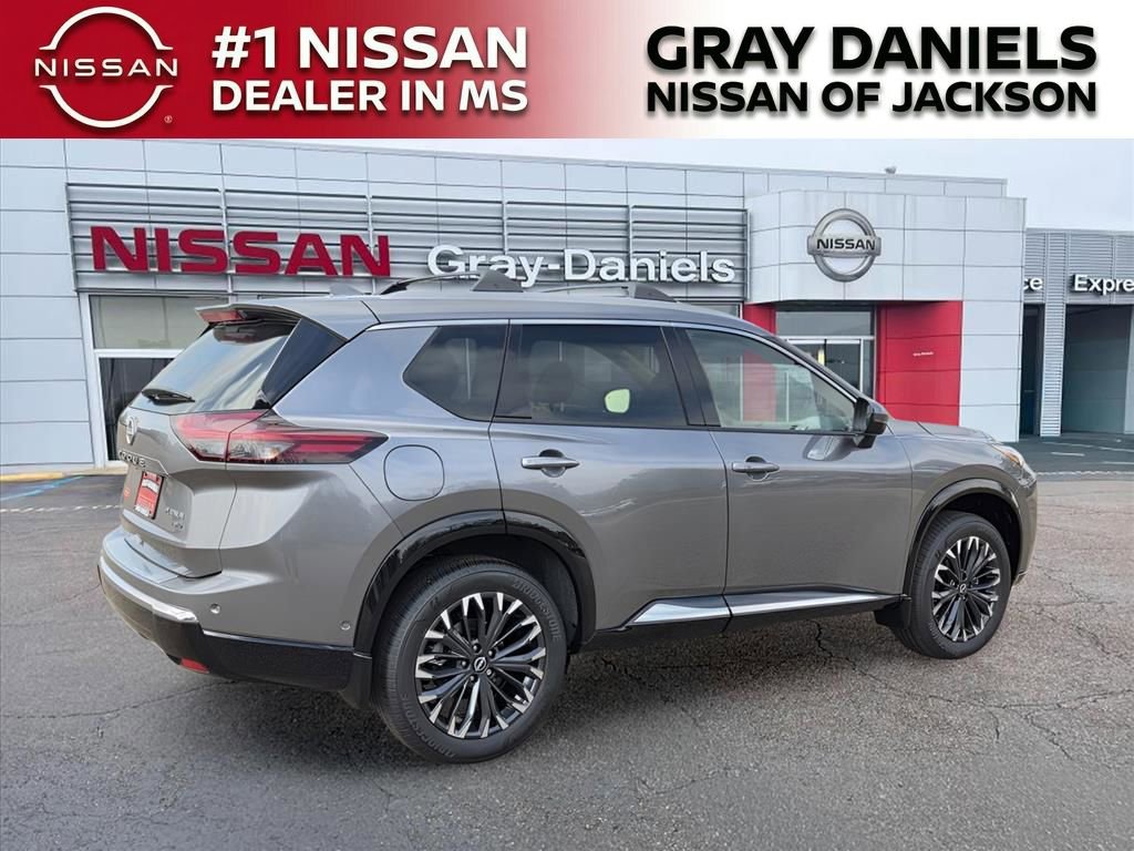 New 2026 Nissan Rogue Platinum w/ Platinum Premium Package image 2