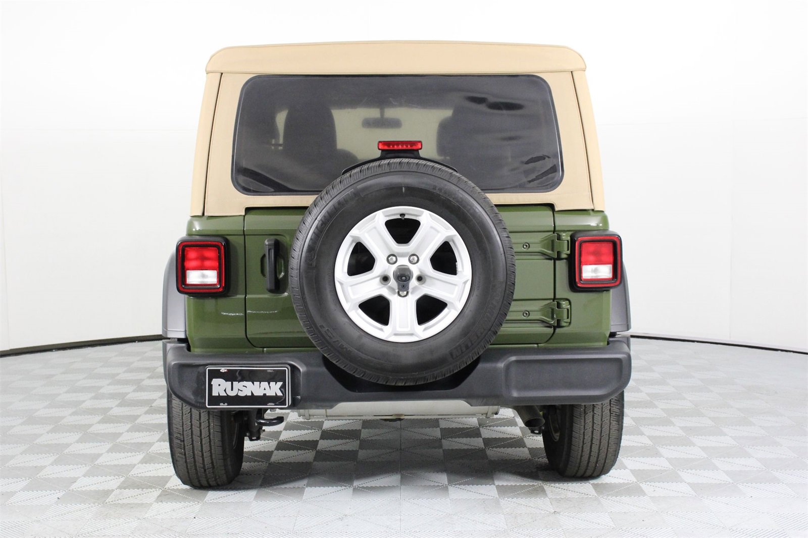 Used 2021 Jeep Wrangler Unlimited Sport image 5