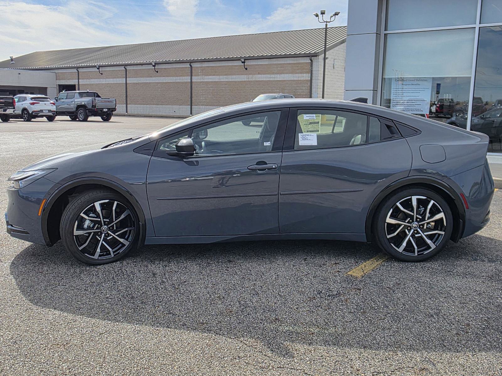 New 2026 Toyota Prius Plug-In Hybrid image 3