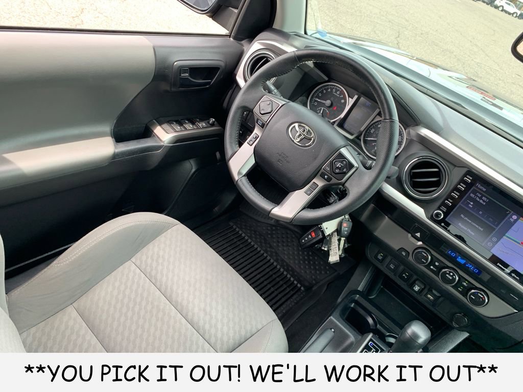 Used 2022 Toyota Tacoma SR5 RWD image 26