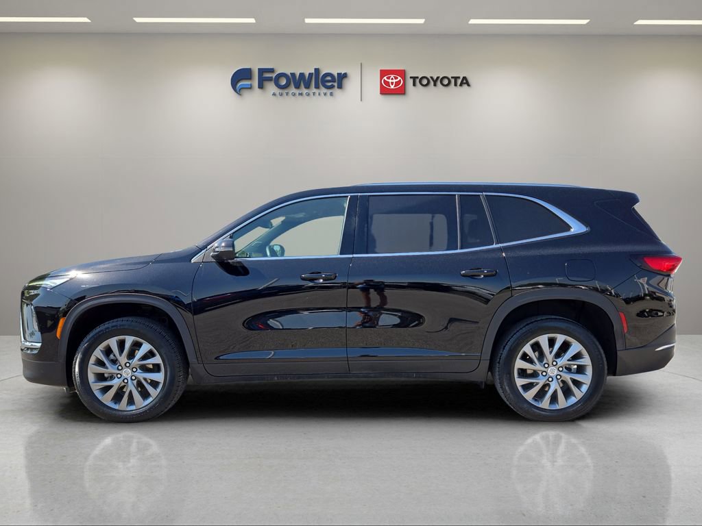 Used 2025 Buick Enclave Preferred FWD image 4
