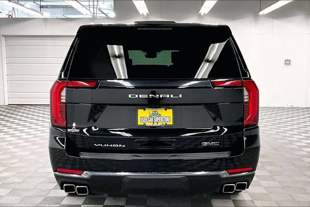 Used 2025 GMC Yukon XL Denali Ultimate w/ LPO, Floor Liner Package AWD/4WD image 5