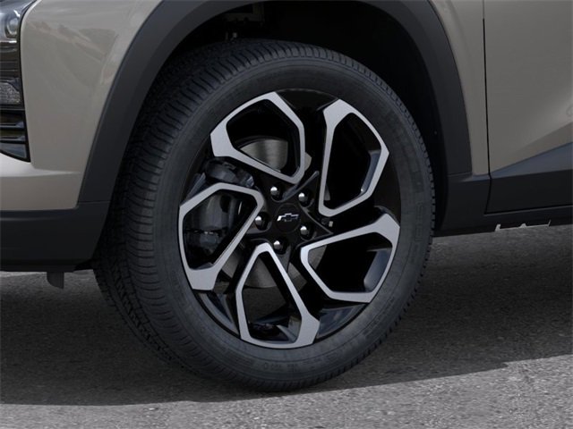 New 2026 Chevrolet Trax RS w/ Sunroof Package FWD image 9
