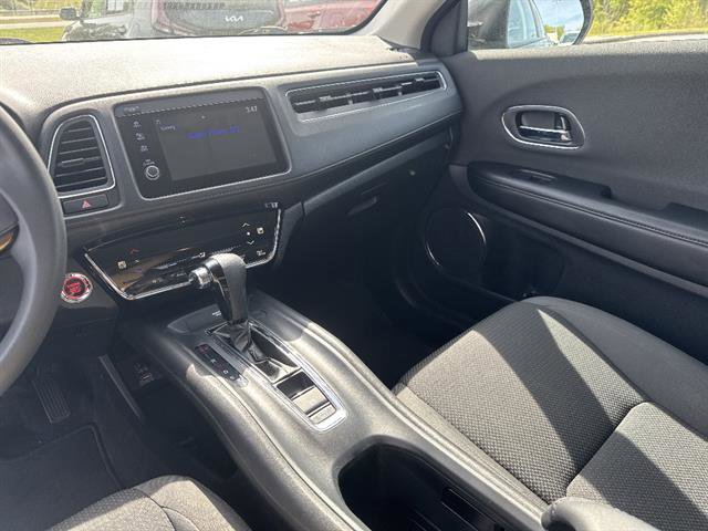 Used 2022 Honda HR-V EX image 11