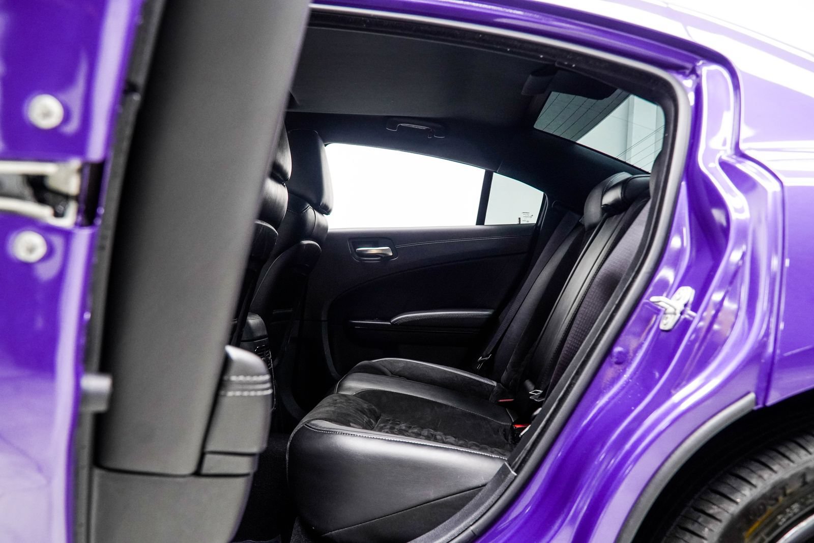 Used 2023 Dodge Charger R/T w/ Daytona Edition Group RWD image 41