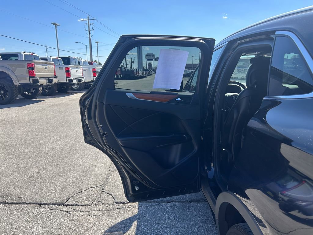 Used 2016 Lincoln MKC Reserve w/ Lincoln MKC Climate Package image 15