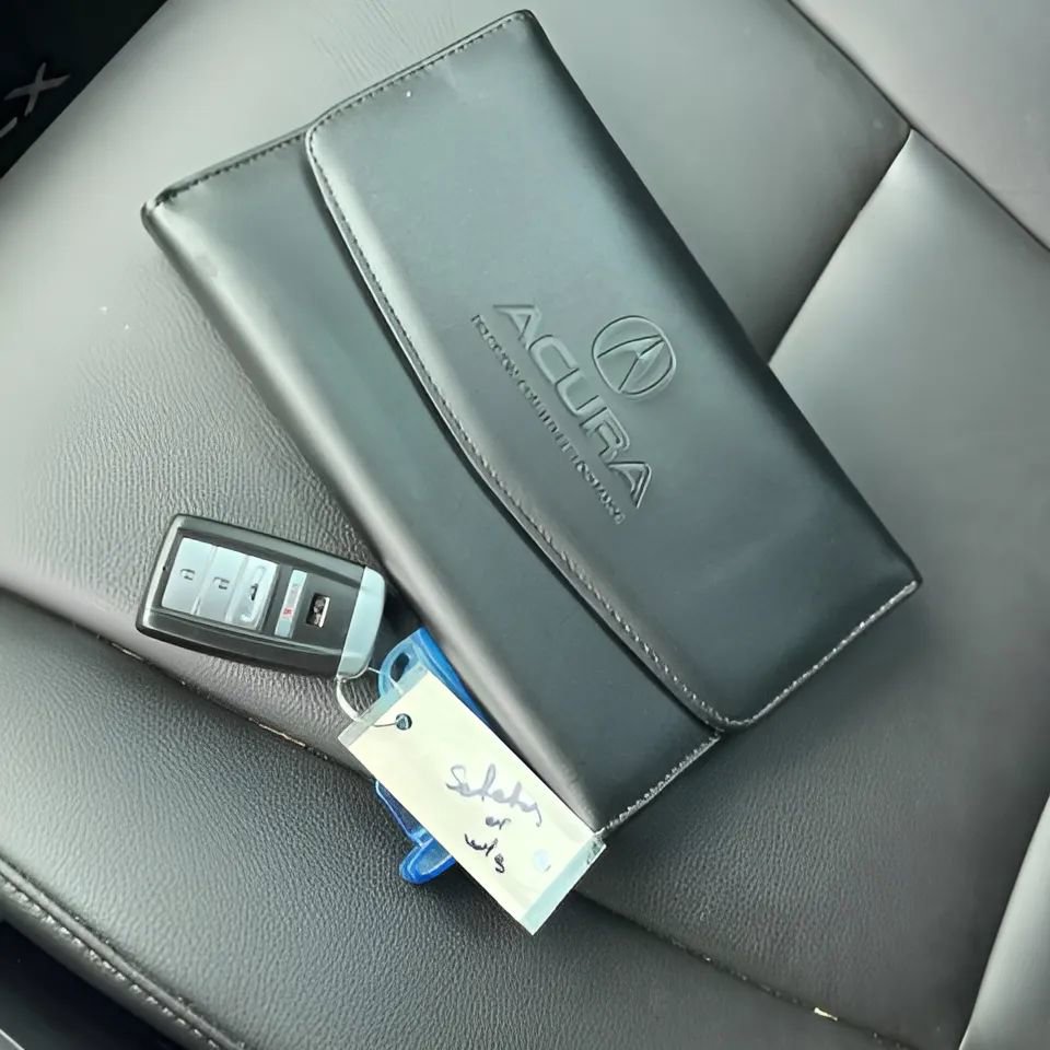 Used 2018 Acura TLX image 16