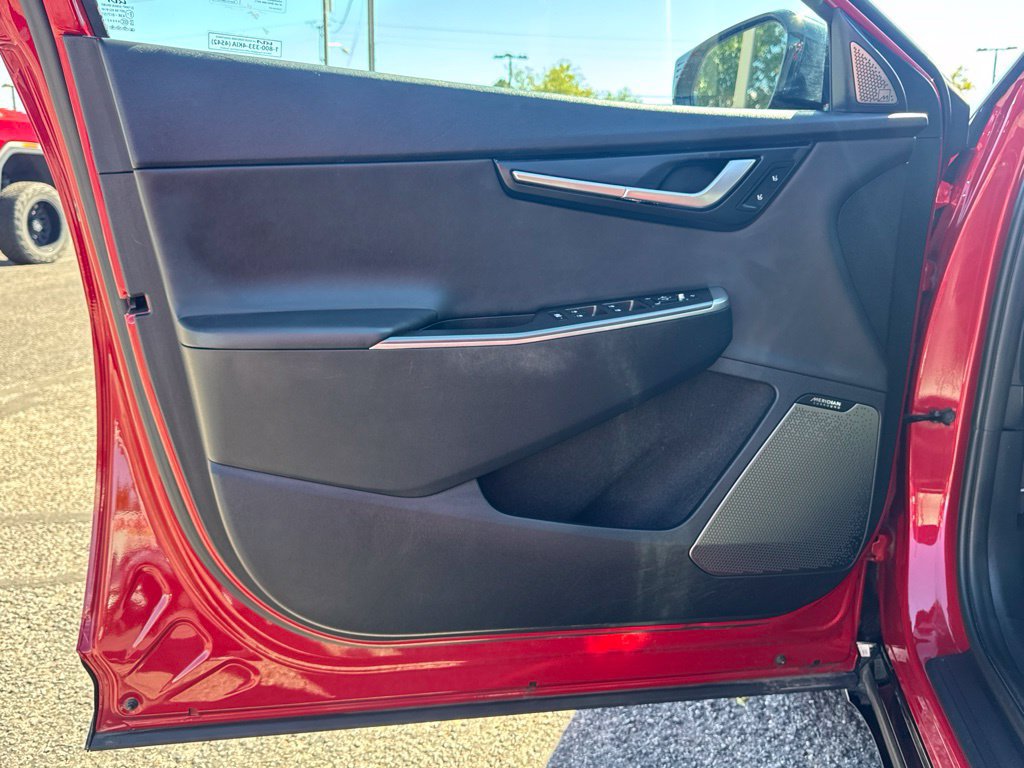 Used 2023 Kia EV6 Wind RWD image 9