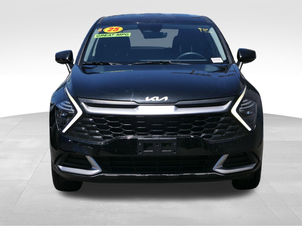 Used 2025 Kia Sportage LX FWD image 7