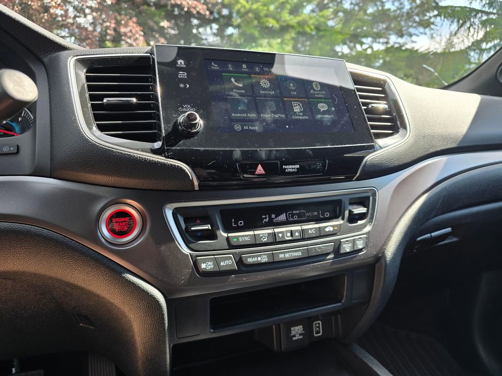 Used 2021 Honda Passport Sport image 18