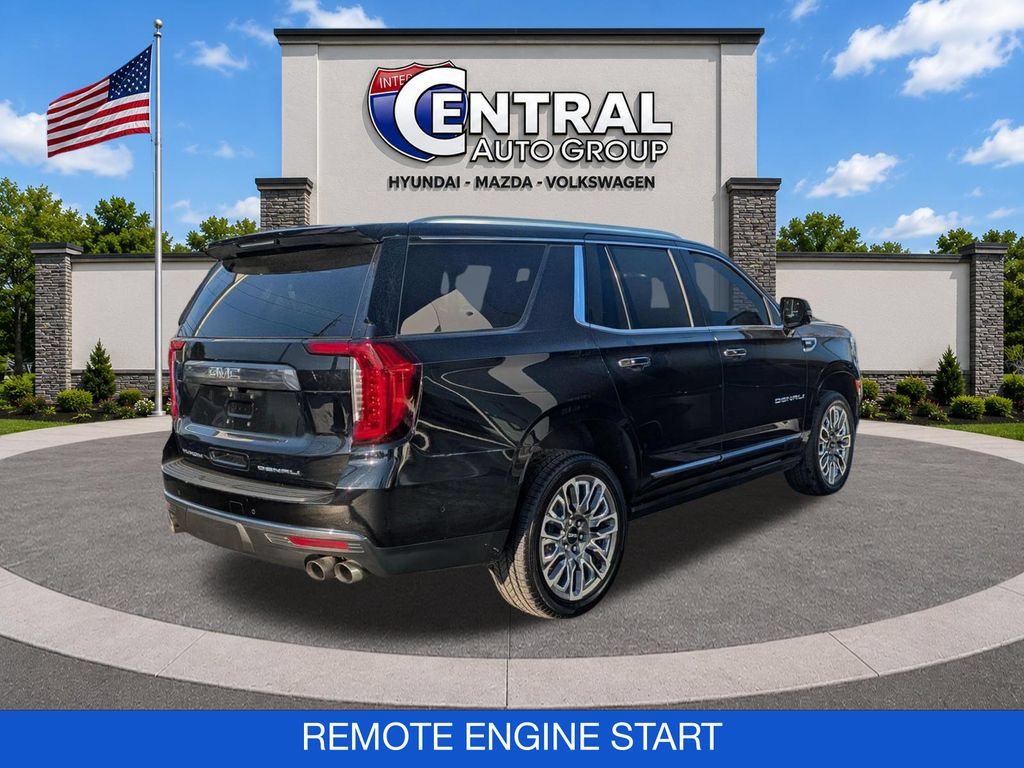 Used 2023 GMC Yukon Denali Ultimate AWD/4WD image 8