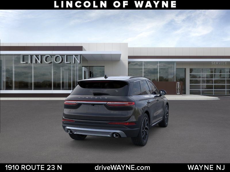 New 2025 Lincoln Corsair Reserve image 9