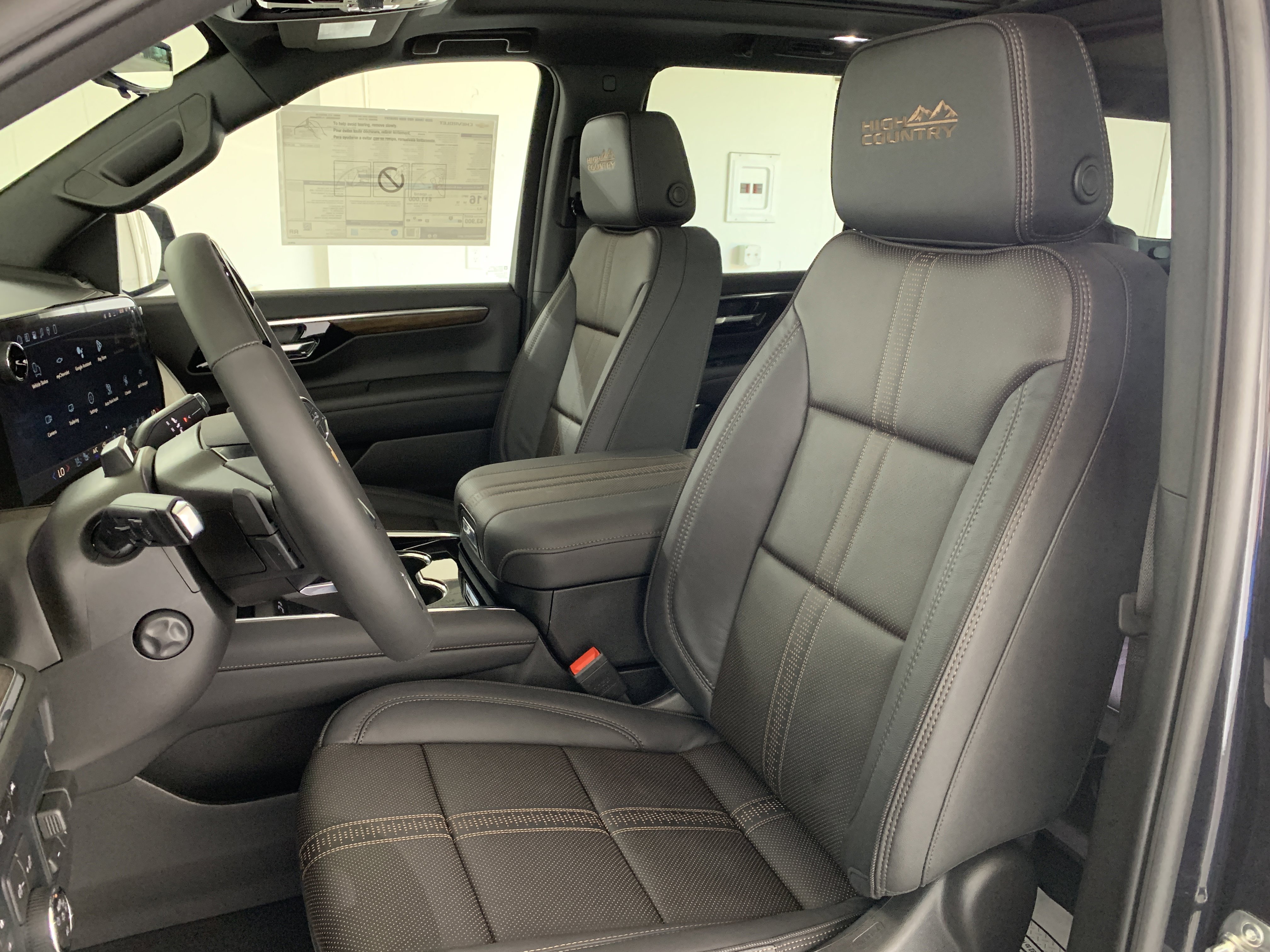 New 2026 Chevrolet Tahoe High Country image 15