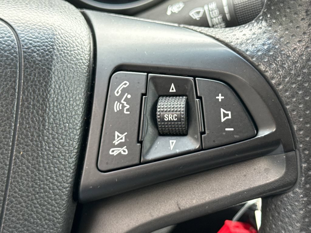 Used 2015 Chevrolet Cruze LT w/ Technology Package FWD image 28