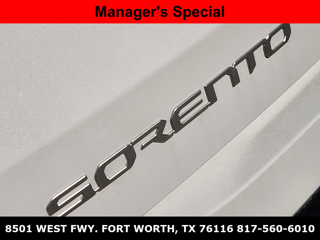 New 2025 Kia Sorento S image 8