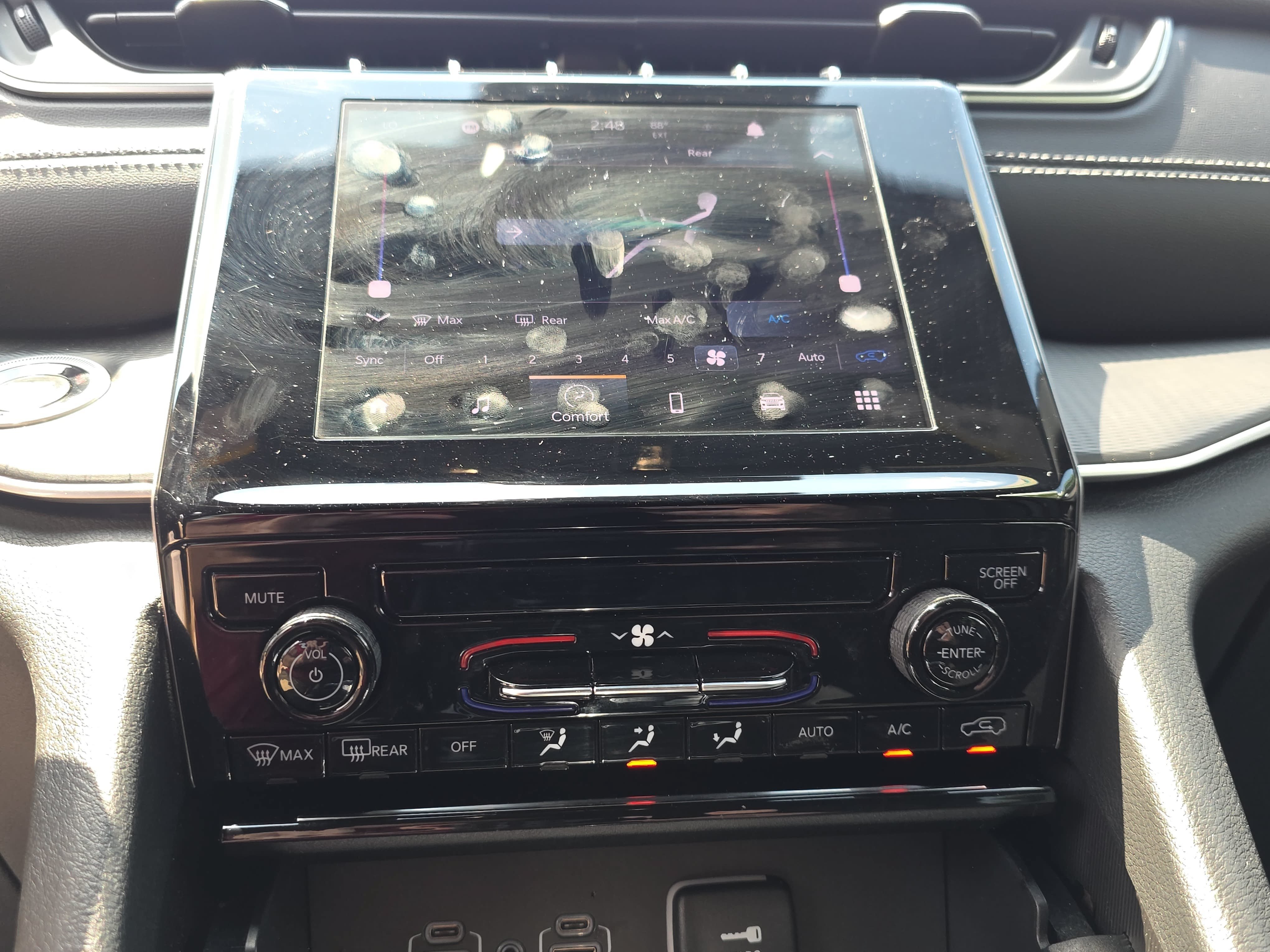 Used 2025 Jeep Grand Cherokee L Laredo w/ Trailer Tow Package AWD/4WD image 21