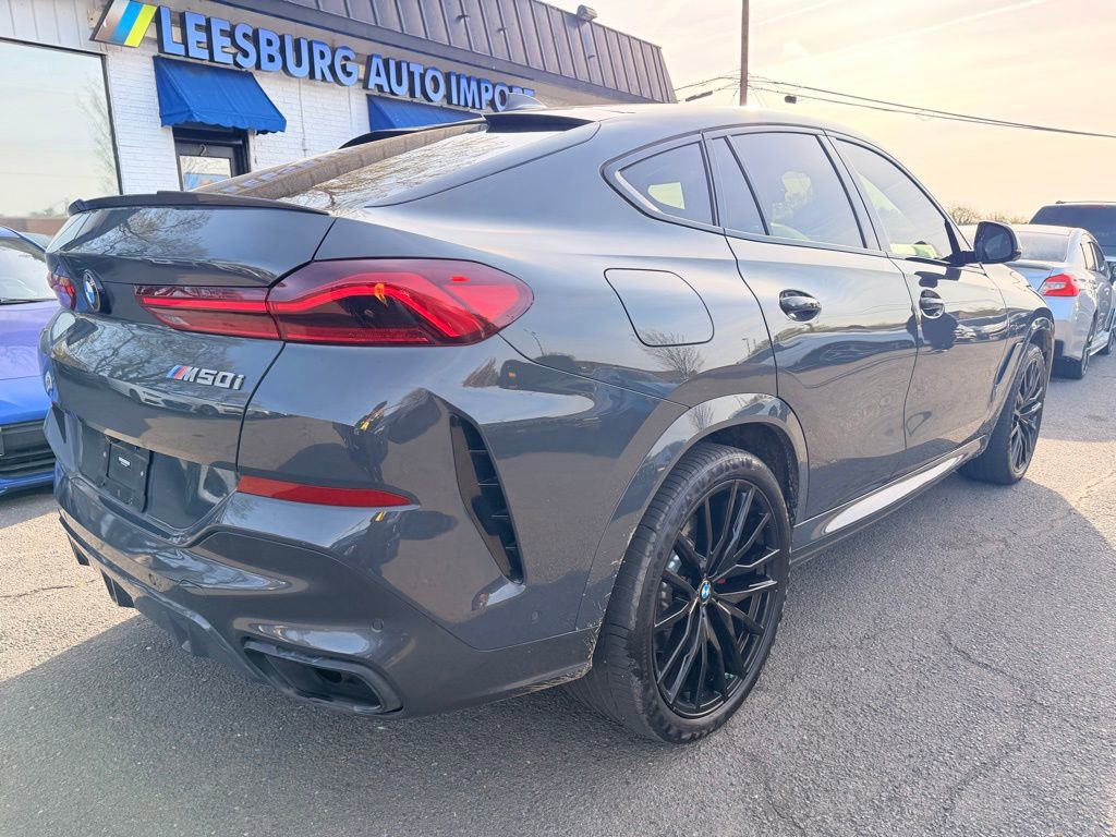 Used 2022 BMW X6 M50i w/ Executive Package image 5