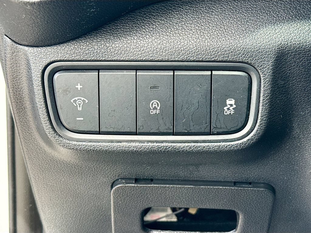 Used 2020 Kia Soul LX FWD image 10