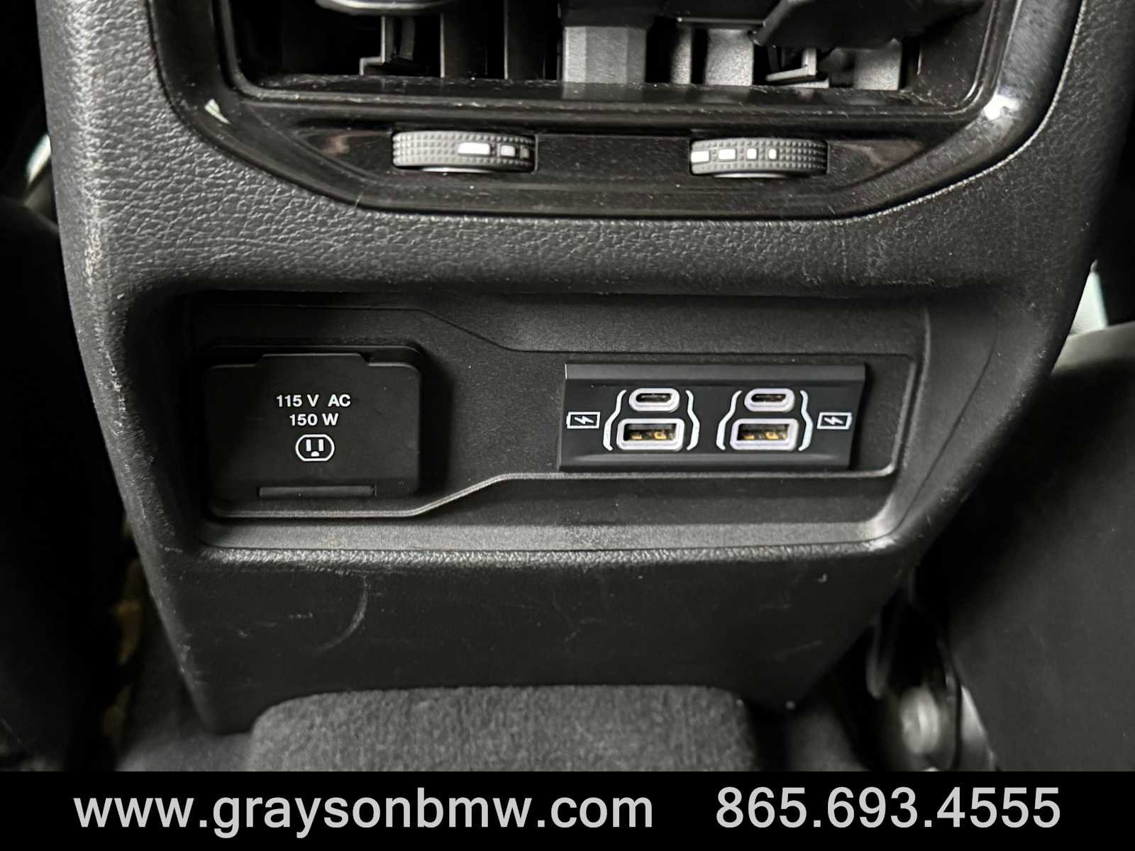 Used 2024 Jeep Grand Cherokee L Laredo image 30