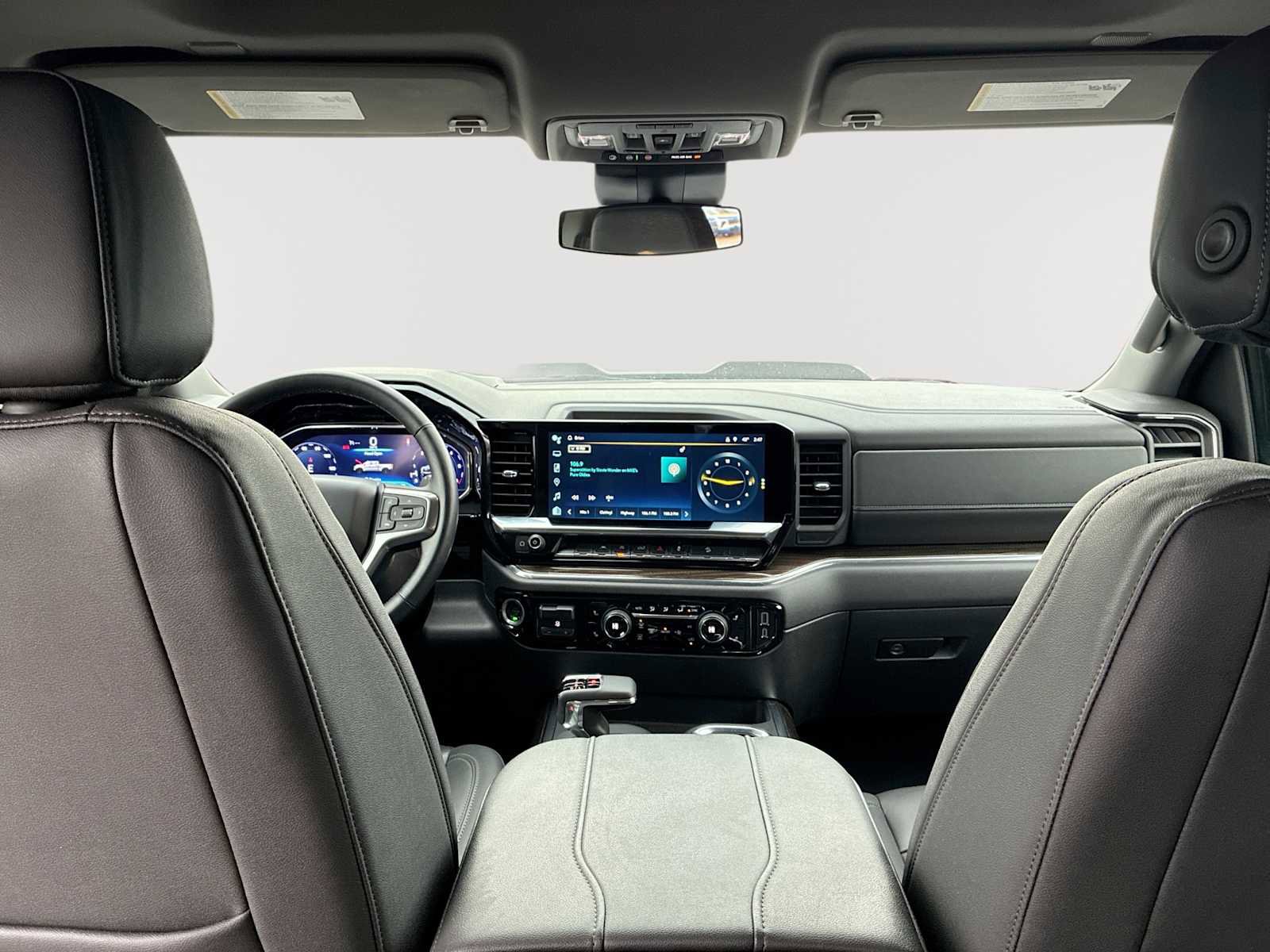 Certified 2024 Chevrolet Silverado 1500 LT Trail Boss w/ Convenience Package II image 21