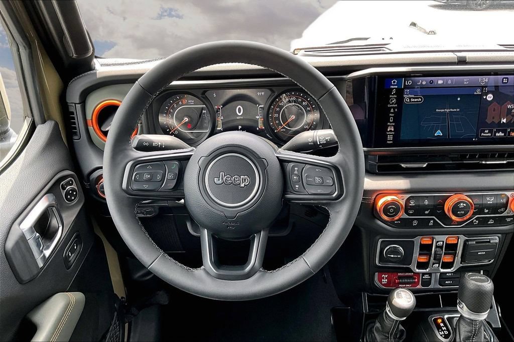Used 2025 Jeep Gladiator Mojave AWD/4WD image 9