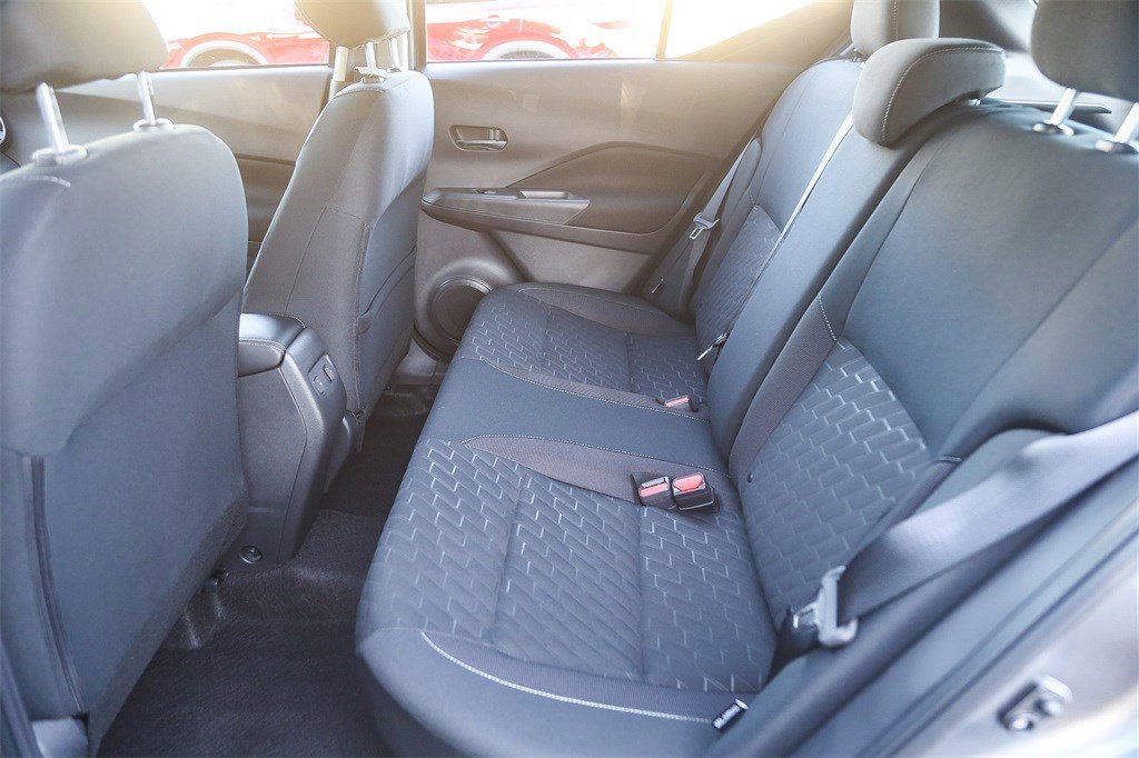 Certified 2024 Nissan Kicks SV w/ Interior Electronics Package image 17